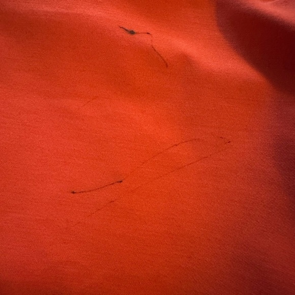 4 piece scrub set EUC 3 bottoms and a scrub jacket. - Picture 6 of 10